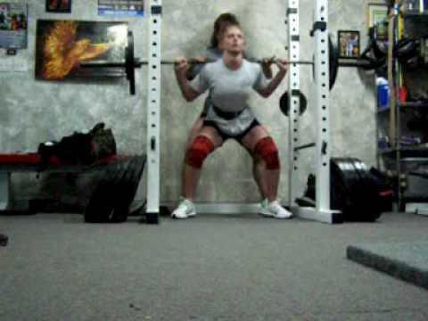 RSBB Courtney Schroeder squatting 9@155