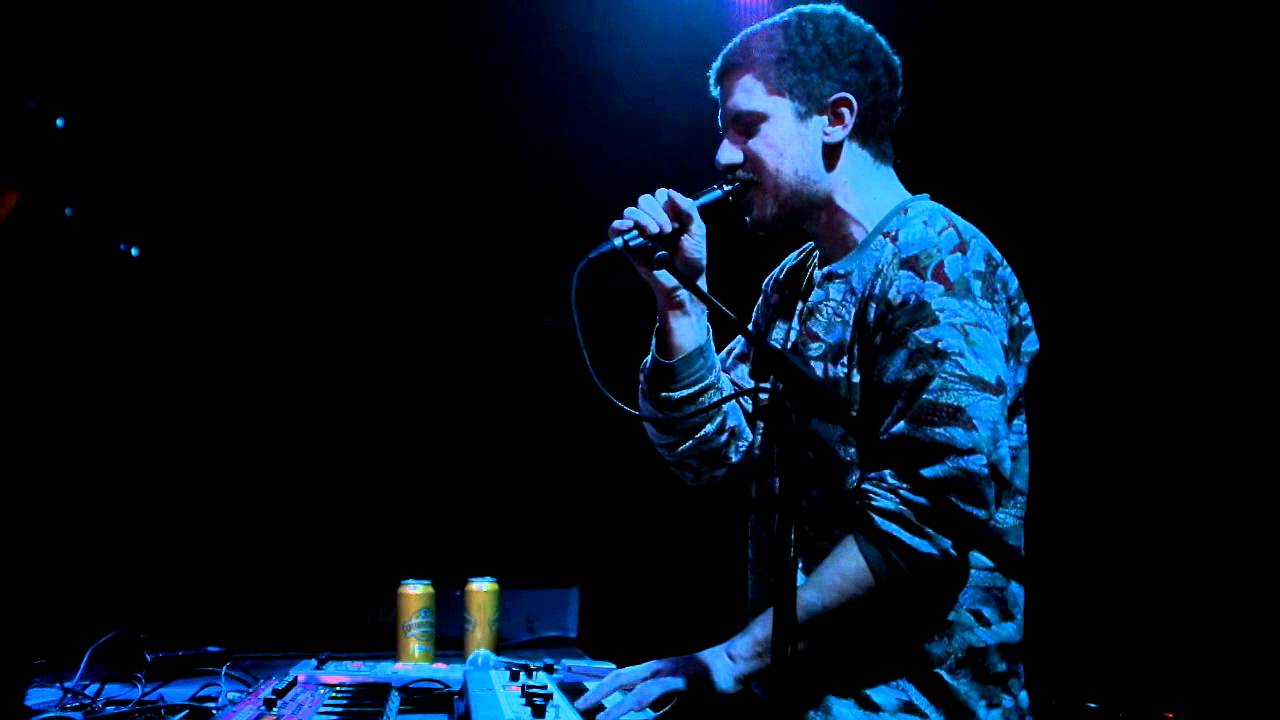 a thousand fuegos, 09.12.2011, WUK (1/3)