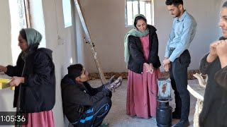 Mahin supports his brother Sadeq's nomadic family