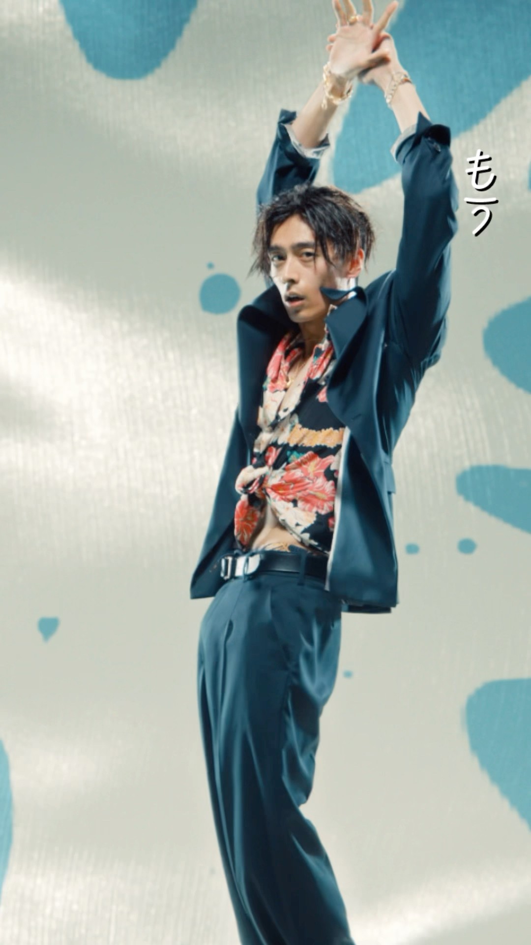 【開運】松に鶴亀 松に鶴」のMV完成いたしました。俳優濱尾ノリタカ様に出演