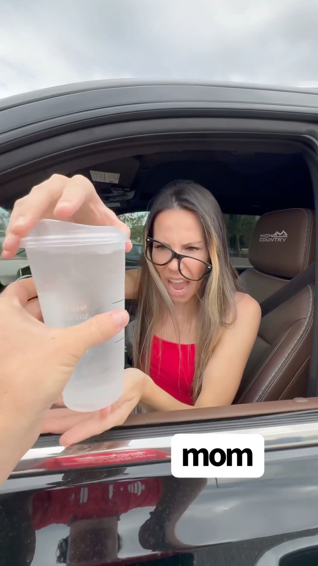 When Mom GOES To STARBUCKS For The FIRST TIME