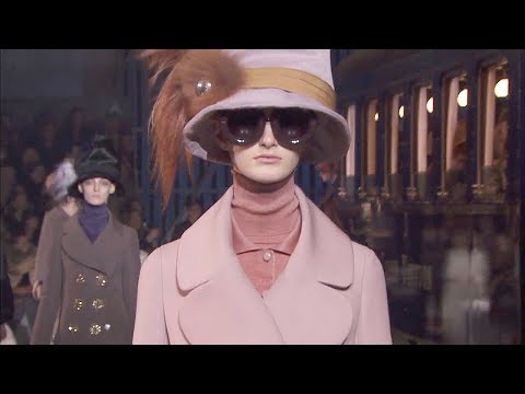 Paris Fashion Week: Louis Vuitton men's fall-winter 2012 - Los