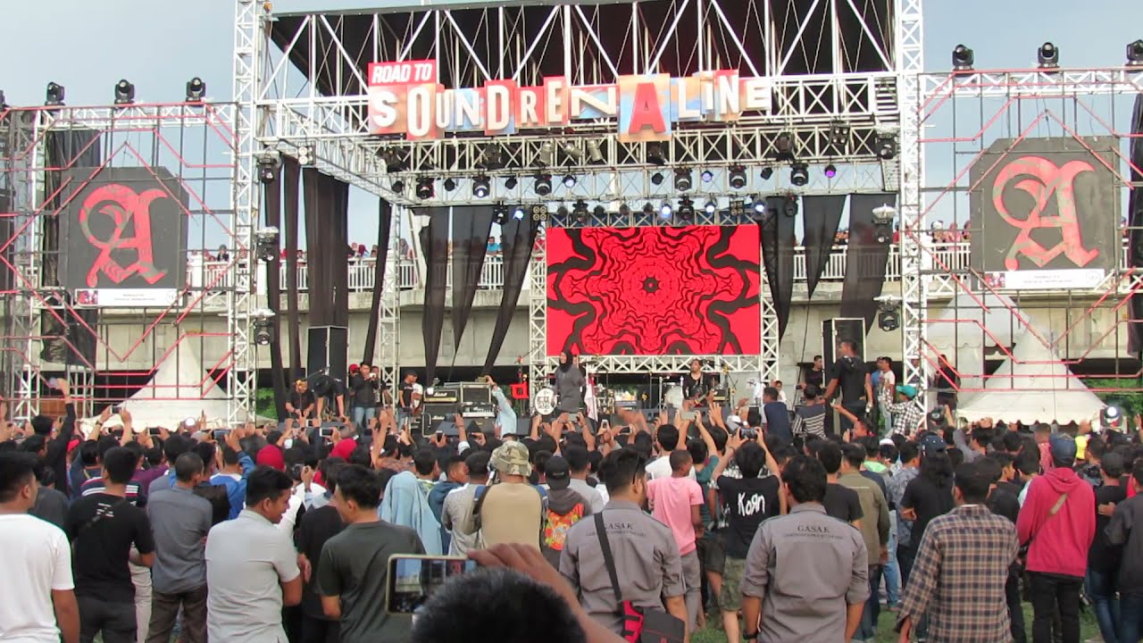 Kotak Beraksi Live Perfomance Banda Aceh 2018 [Tantri dan Chua berhijap] 