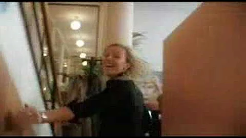 LipDub - Louxor, J'Adore, by Katerine