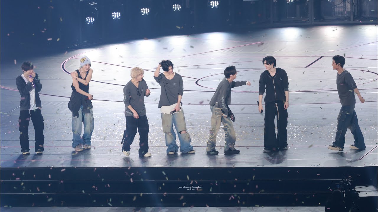 ENHYPEN Walk The Line in Japan!🇯🇵 (Osaka) Day 1