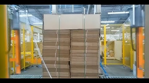 HELIX 4/2 dual rotary arm automatic stretch wrapper is fast, reliable and safe