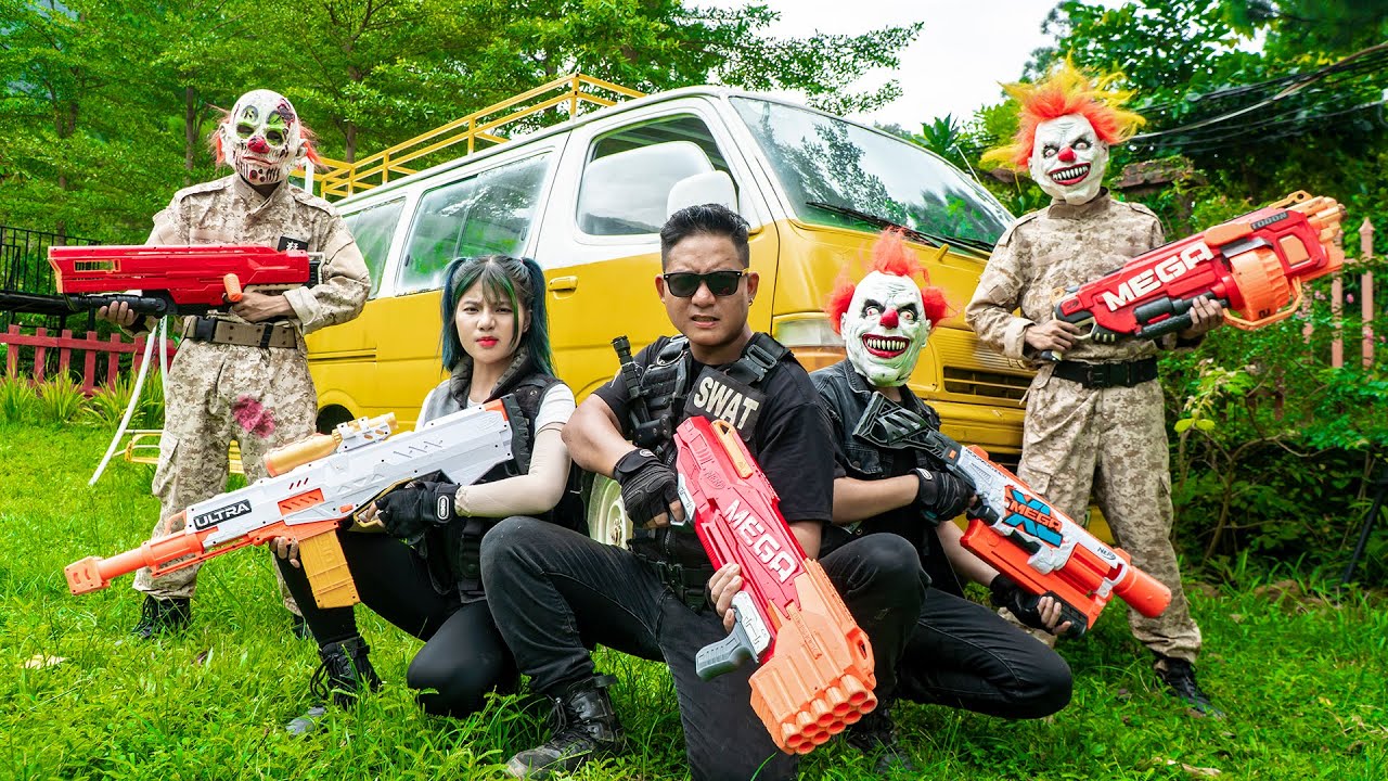 LTT Nerf Mod: Супергёрл-воины чёрного цвета используют оружие Nerf и сражаются с опасными рыжевол...