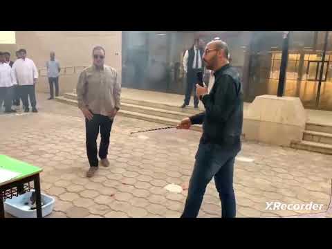 حرق السكر بالعصا السحرية تجربة كيميائية