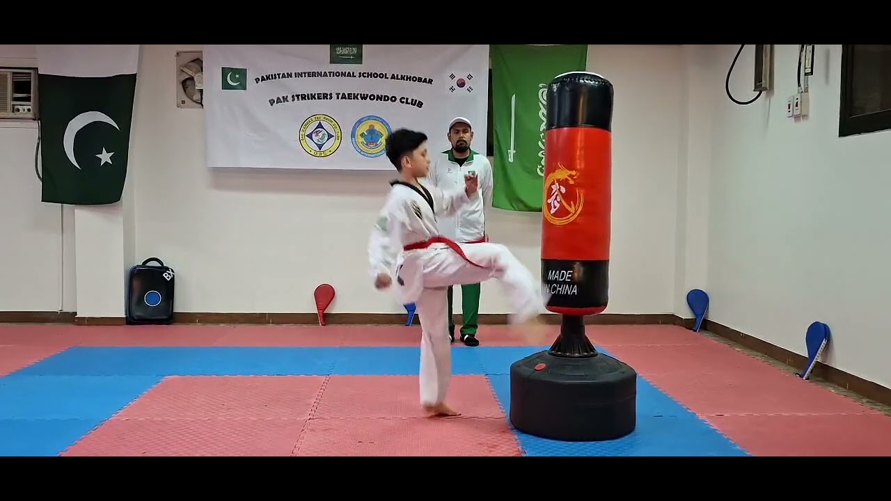 yousuf-taha-ansari-sparring-under-12-male-youtube