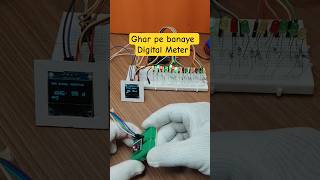Gazab ka Digital Scale! ⚡ Level check karne ka naya tarika. #shorts