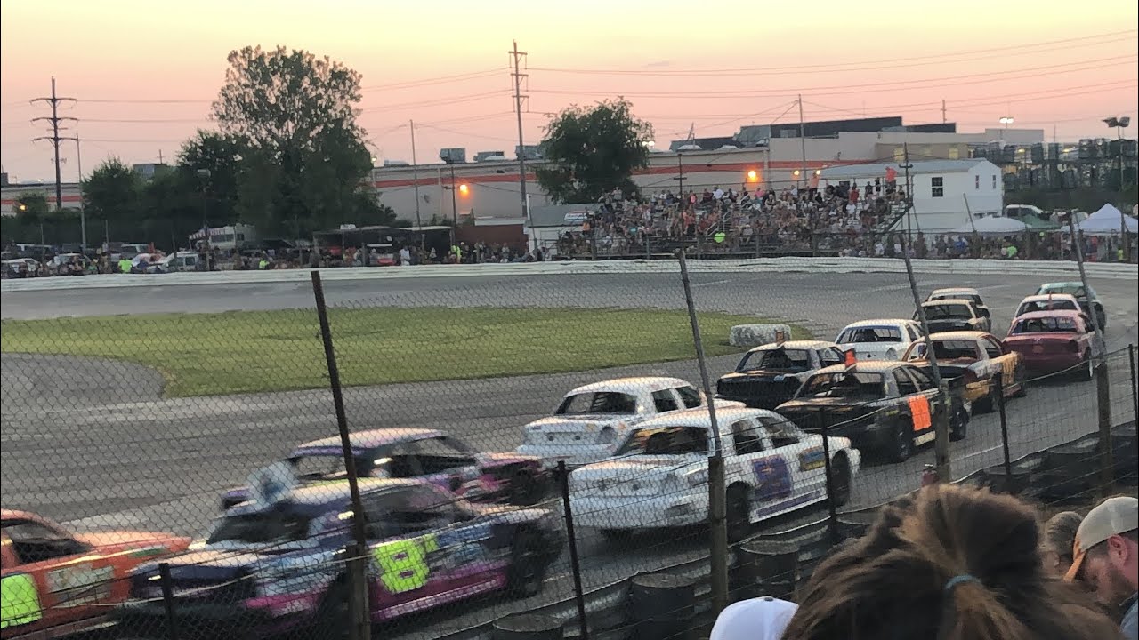 Sportsdrome speedway 25 lap part 2 YouTube