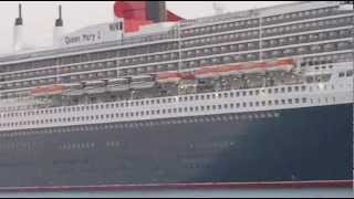 Película del mega crucero ingles QUEEN MARY 2 en Vigo Galicia