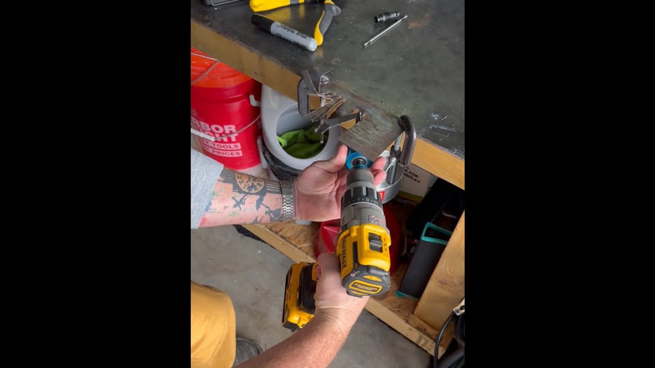 Tin Snips vs. Drill Bit Nibbler Showdown! Best Tool for 25 Gauge