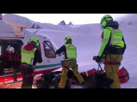 Incidente aereo sul ghiacciaio del Rutor, l'intervento del Soccorso Alpino