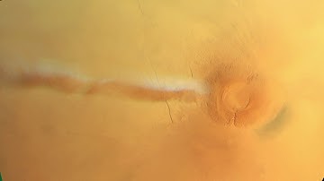 Elongated cloud on Mars