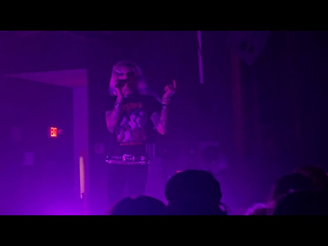 6arelyhuman - 1 Like It Like That (unreleased) LIVE ATL 10/4/25 @TerminalWest