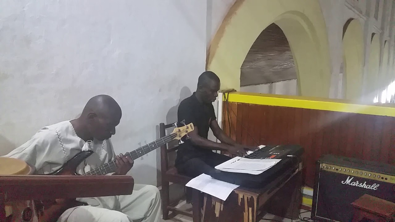 Vendredi Saint à la Cathédrale de Bangui