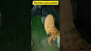 How to shift foot between accelerator and brake #cardriving This Habit causes accident #carknowledge