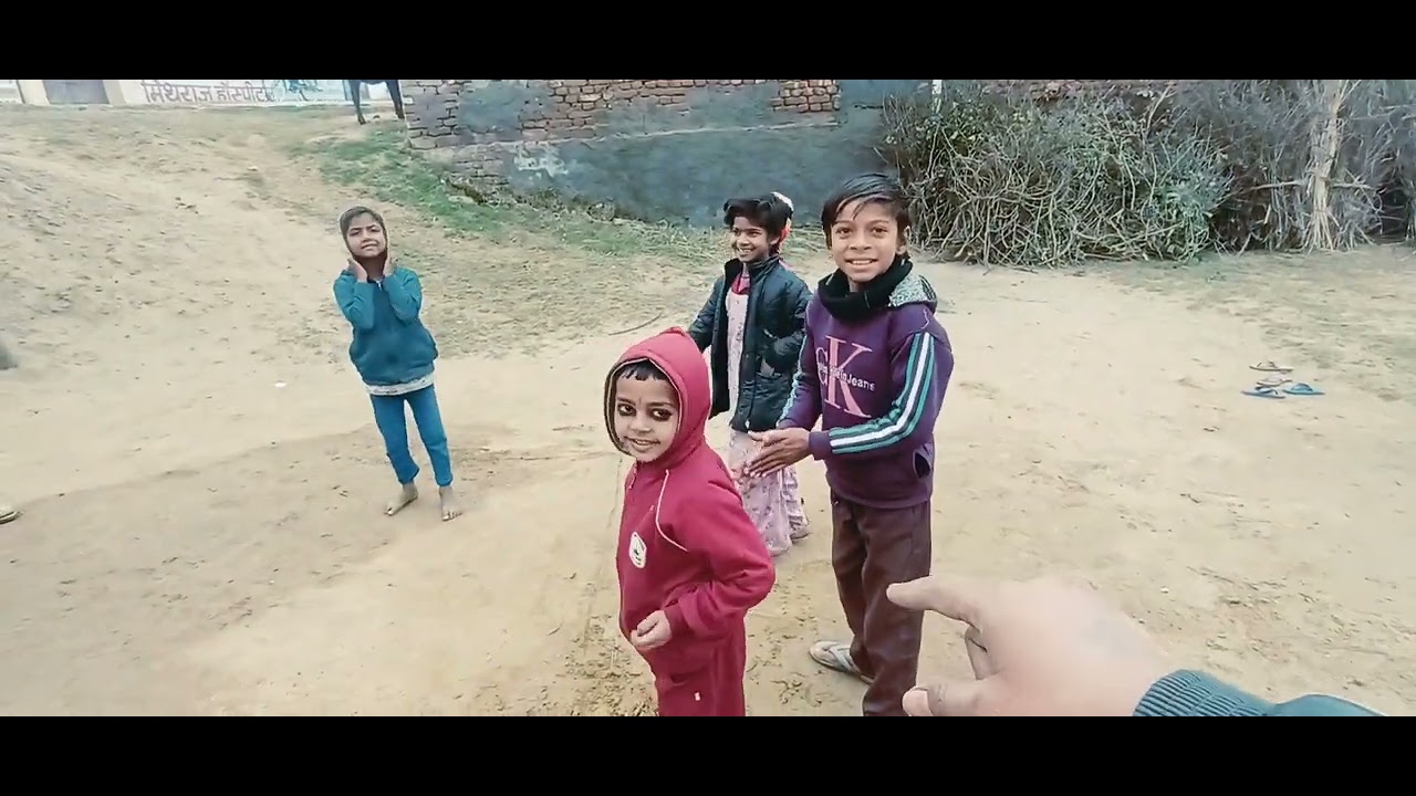 Bacchon ke sath game khelte Ha 