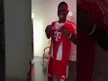 Nicolas Jackson sees his Bayern jersey for the first time! 🔴⚪️