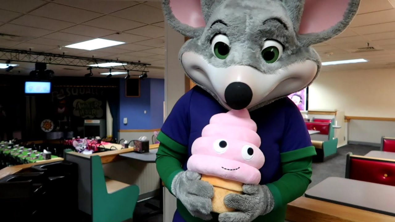 Chuck E Cheese loves Ice Cream YouTube