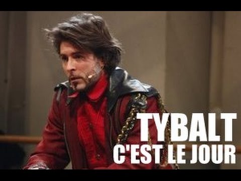 Vídeo: Què diu Tybalt quan veu en Romeo a la festa?