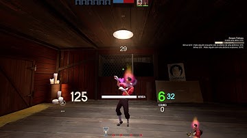 How to wear two unusual hats at the same time in TF2