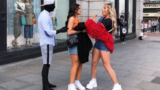 Fake Mannequin Surprises People at Unexpected Time:  Mannequin Prank