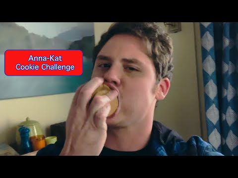 Lonnie Takes the Anna-Kat Cookie Challenge - American Housewife