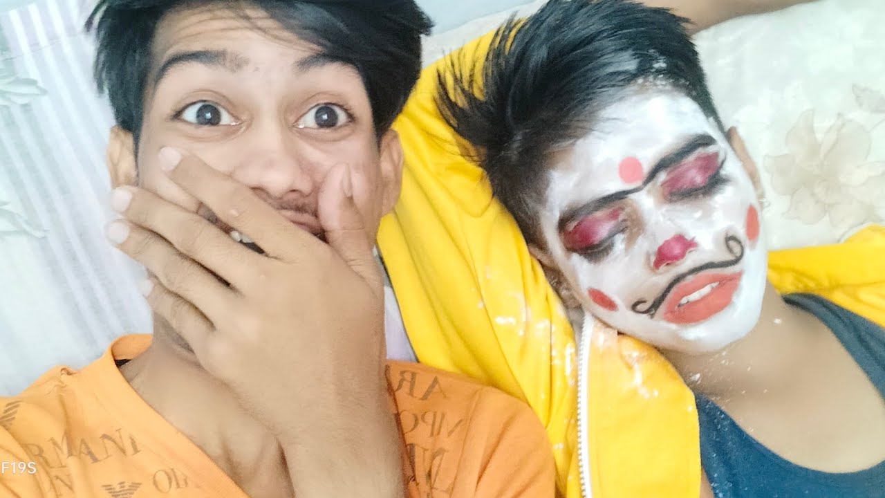 REVENGE TIME || MAKEUP 💄 PRANK ON MY BROTHER || EPIC REACTION 😱 AND GONE FUNNY 🤣 || AAJ THO MAI GAYA