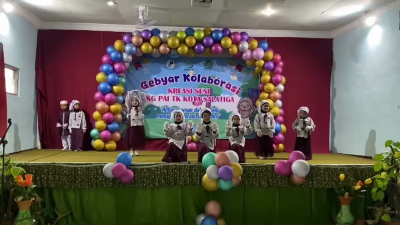 TK/KB ISLAM AL HUSNA DALAM PARTISIPASI PENTAS SENI FKG PAI TK KOTA SALATIGA