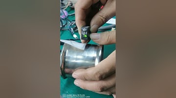 KJT - FS30 photoelectric sensor in textile machine application