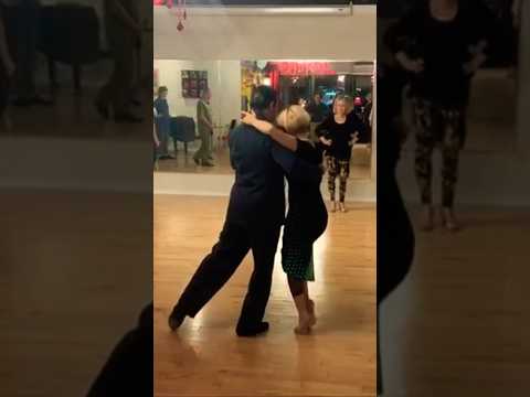 Smooth tango sequence for Osvaldo Fresedo, Analía Carreño Luis Ramírez #tango #dancing #tangodancer