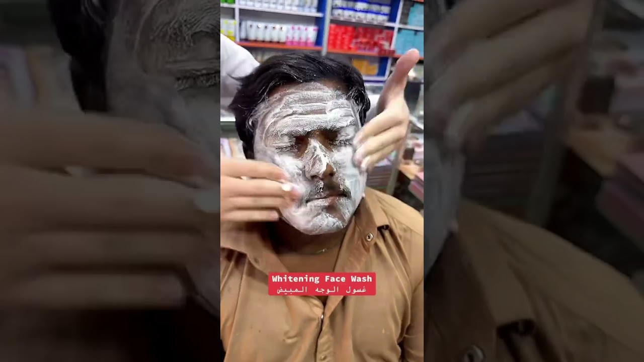 Glow & Clean Papaya Scrub Whitening Face wash 