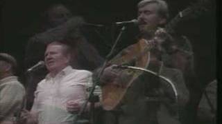 Video thumbnail of "Green Fields of France-Clancy Brothers & Robbie O'Connell"