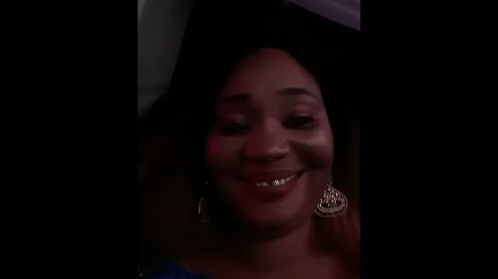Jaiye Kuti dances and enjoys herself at a party