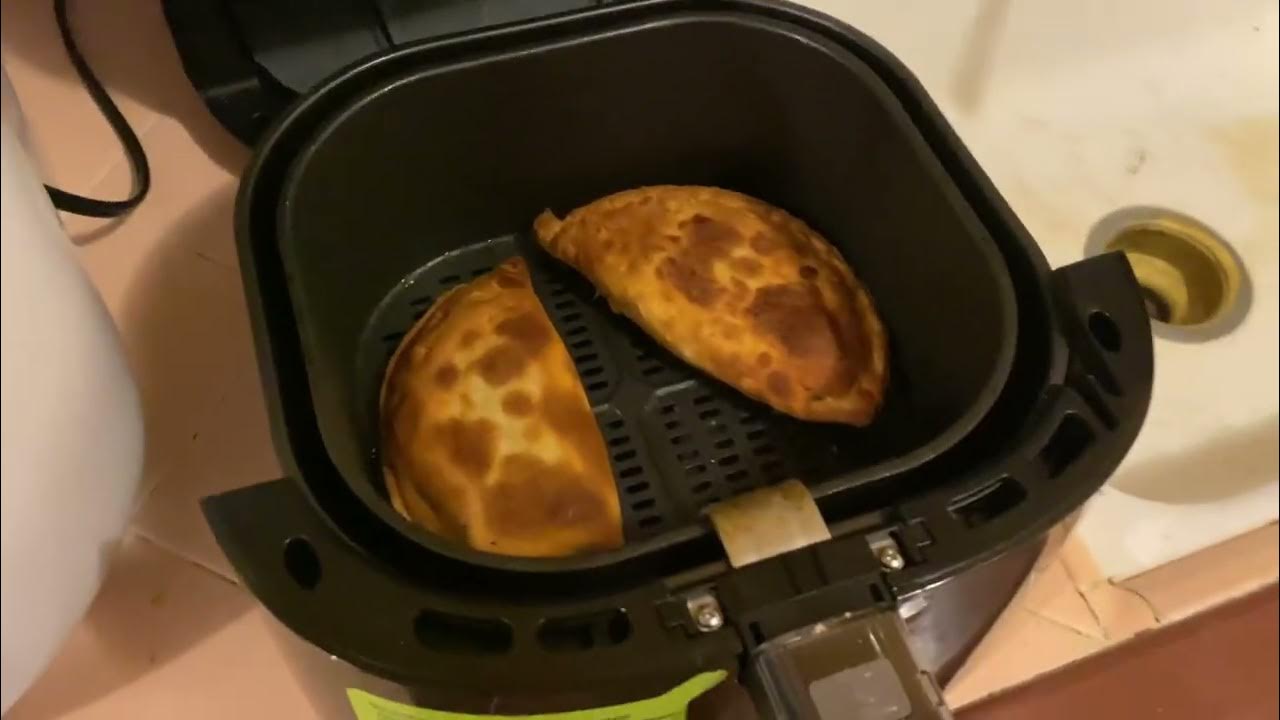 Trader Joe's chicken & chimichurri empanadas in the air fryer YouTube