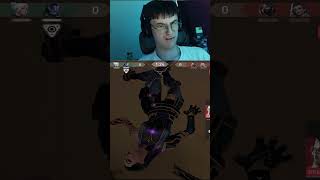 #shorts  #twitch #valorantclips #valorant #clips #валорант #твич #valorantmoments