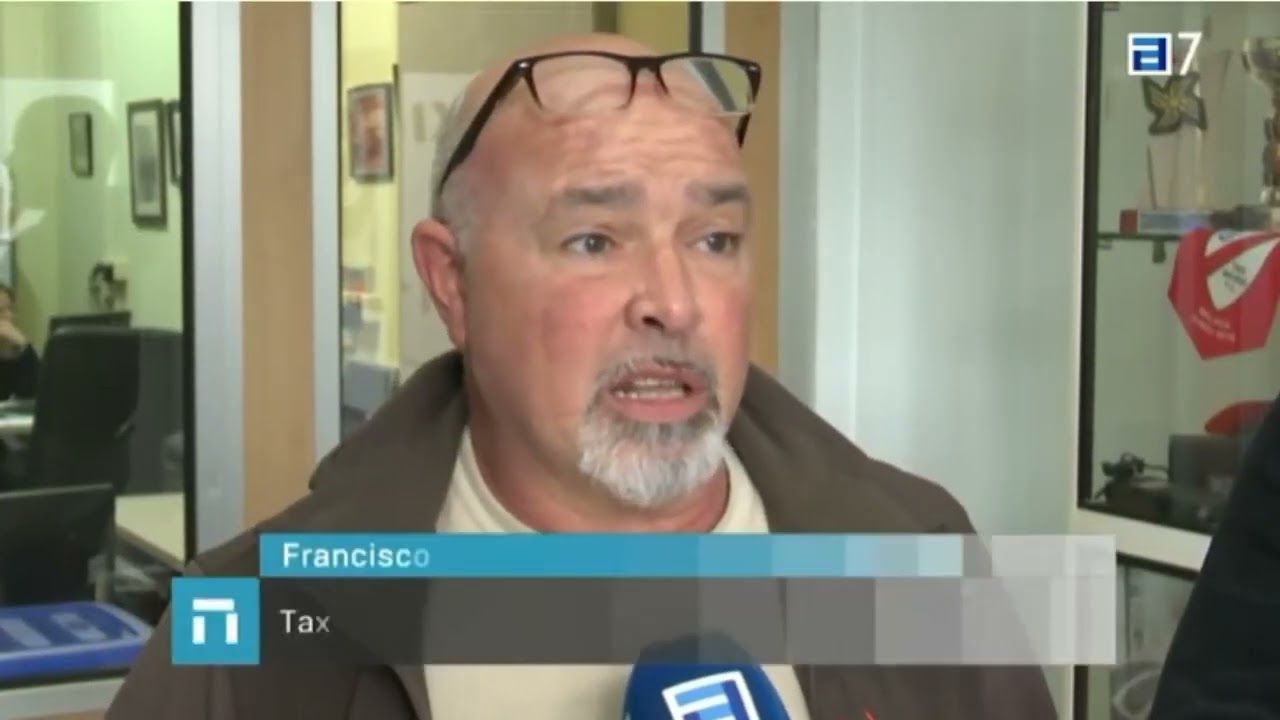 Los taxistas ven encarecerse sus seguros de manera exponencial. TPA Noticias.