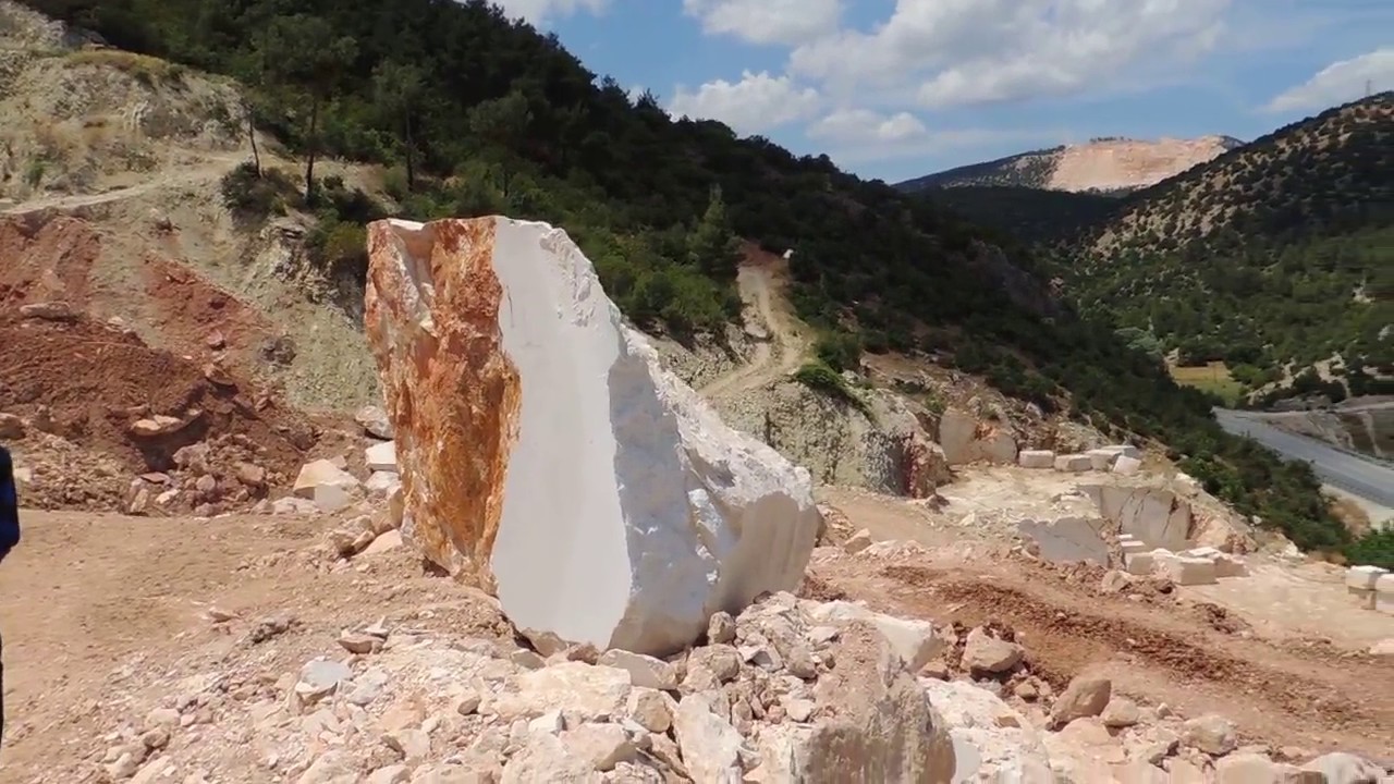 克雷馬新星大理石採石場, 克雷馬新星大理石提取