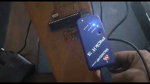 006 - Upload code in PIC Microcontroller using PICkit3