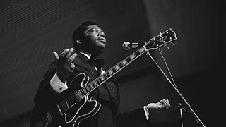 Miniatura del video "BB King - How blue Can You Get GUITAR BACKING TRACK"
