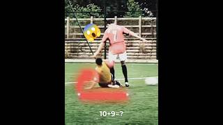 রোনালদোকে একটা বাচ্চা হারিয়ে দিলো! 😱 #footballshorts #ronaldo #cr7 #facts #football #viral #foryou
