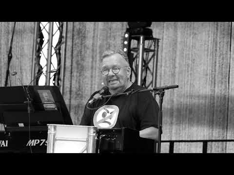 Bernd Stelter   "Kind vom Dorf"
