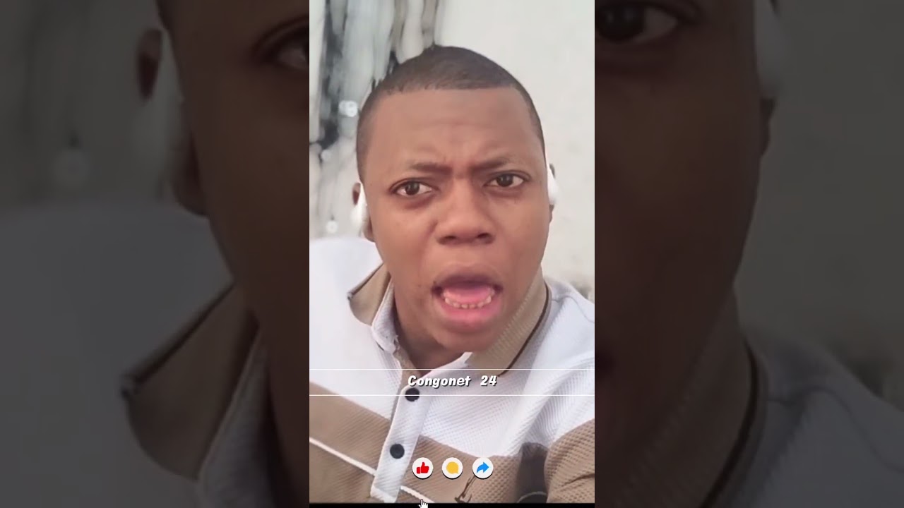 #Afrique amemi WhatsApp na lola #nzambe akoma kotinda ba message 🤣🤣 #congo #comedie #vues