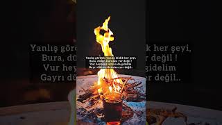 Hep Sen Mi Ağladın Şu Yalan Dünyada
