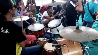 Download lagu RATNA ANTIKA kimcil kepolen vt nophi kendang RATNA ANTIKA kimcil kepolen vt nophi kendang