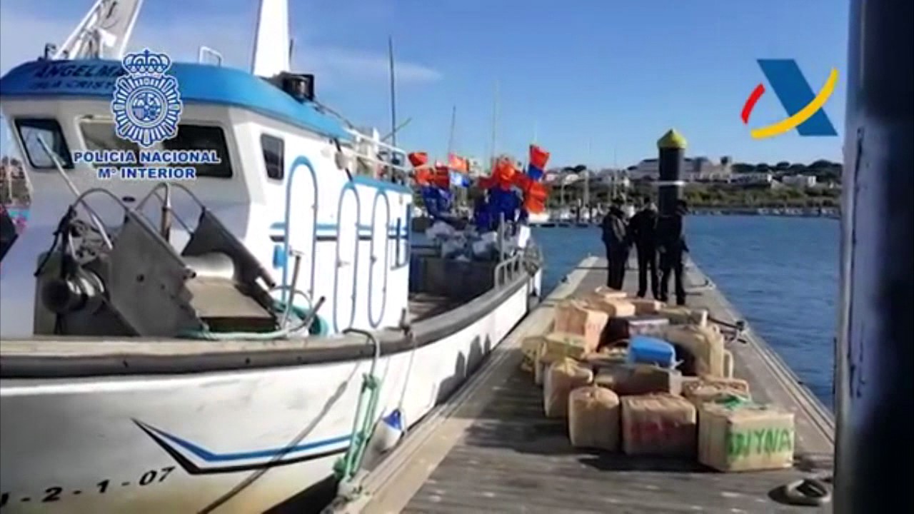 3 toneladas de hachís en una embarcación sin luces, en Huelva