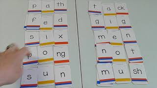 Short vowel word building card game screenshot 4