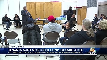Apartment complex residents hold meeting to fix property issues